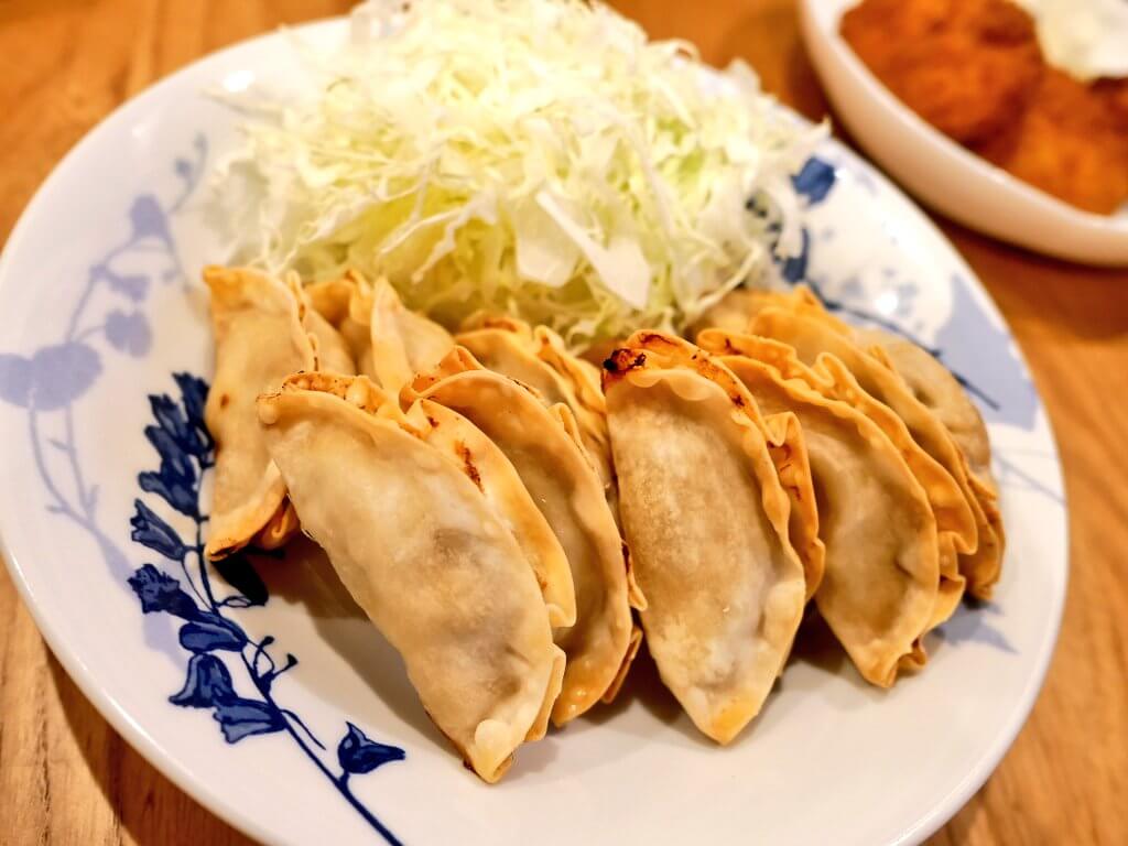 多機能＆高性能❣油使わず冷凍餃子もポテトもカリふわジューシー ...