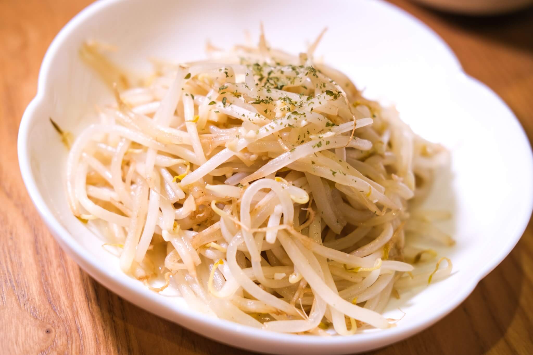 【もやしニンニク】 超特価】うちのごはん おそうざいの素 もやしのにんにく醤油炒め(11/25